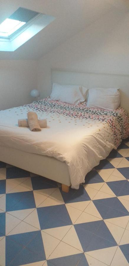 Suits & Luxury Appart Paris Montreuil Montreuil  Buitenkant foto