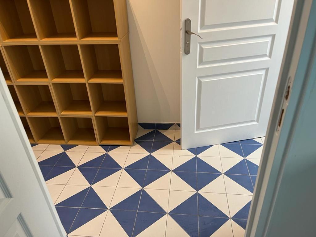 Suits & Luxury Appart Paris Montreuil Montreuil  Buitenkant foto