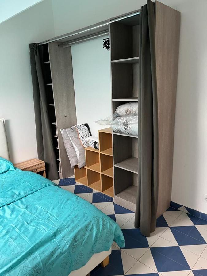 Suits & Luxury Appart Paris Montreuil Montreuil  Buitenkant foto