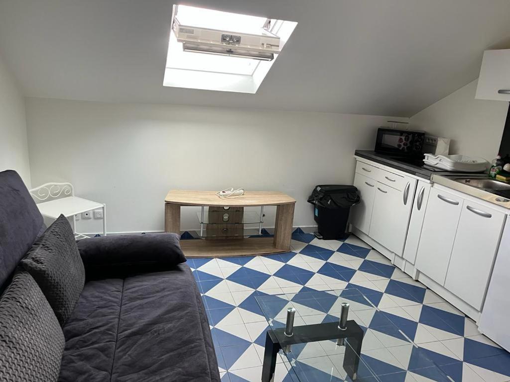 Suits & Luxury Appart Paris Montreuil Montreuil  Buitenkant foto